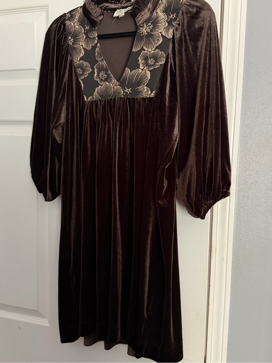 Umgee Dresses & Skirts - Umgee Women's Brown Velvet Floral-Trim Dress